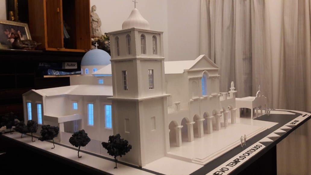 Maqueta del nuevo templo
